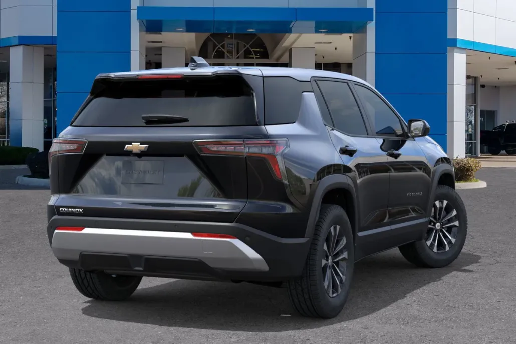2026 Chevrolet Equinox LT photo 1