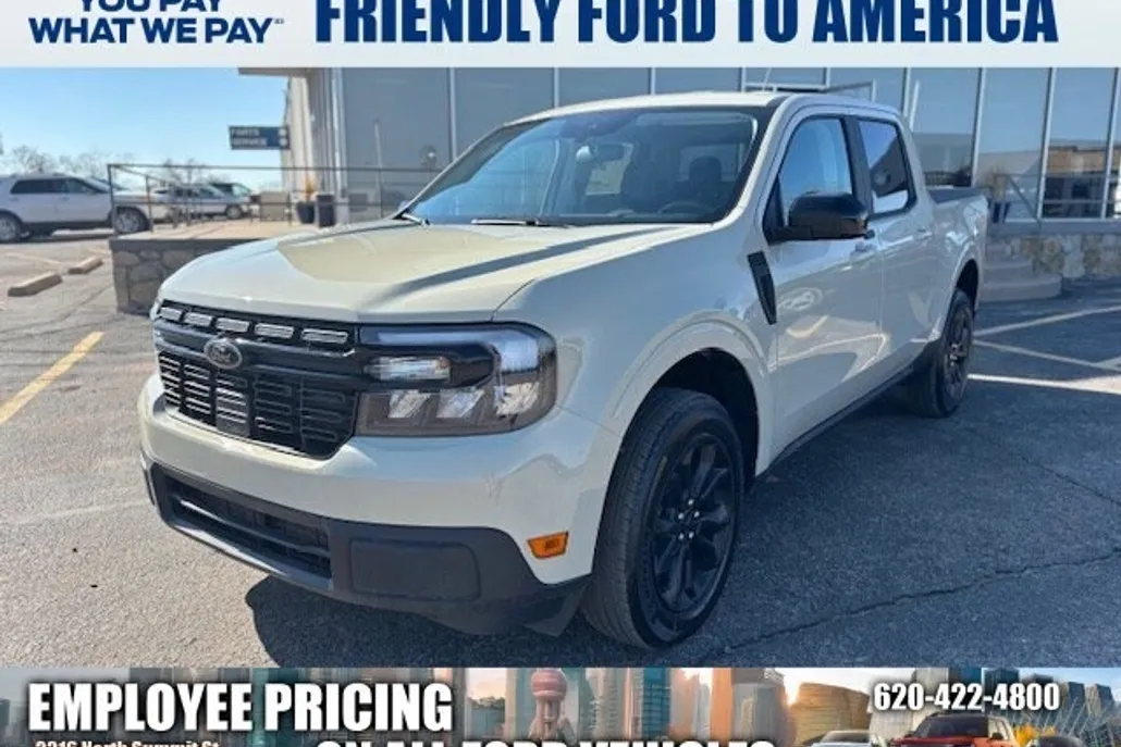 2024 Ford Maverick Lariat photo 1