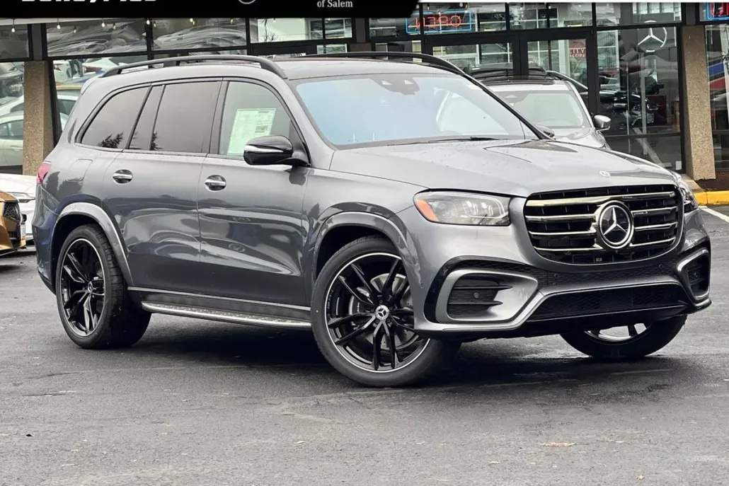 2024 Mercedes Benz GLS 450 photo 1