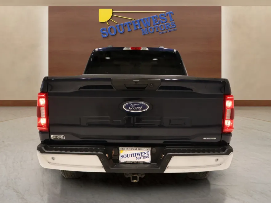 2023 Ford F-150 XLT photo 1