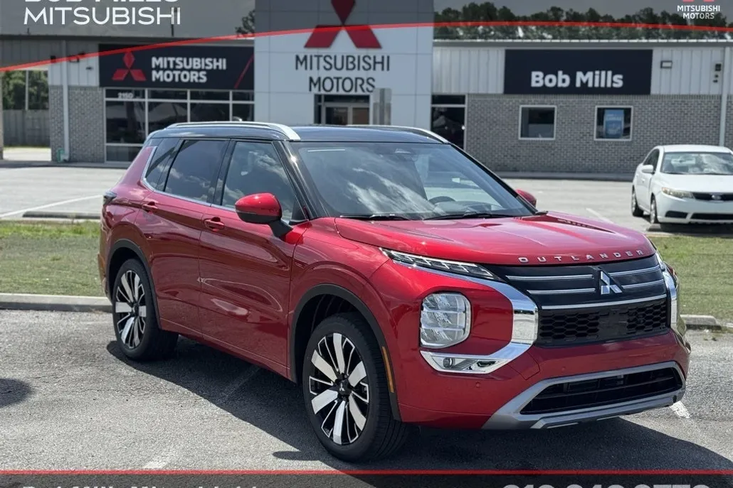 2025 Mitsubishi Outlander SEL 2.5 photo 1