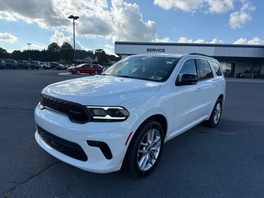 2023 Dodge Durango GT Plus photo 1