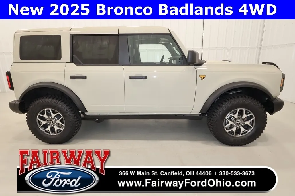 2025 Ford Bronco Badlands photo 1