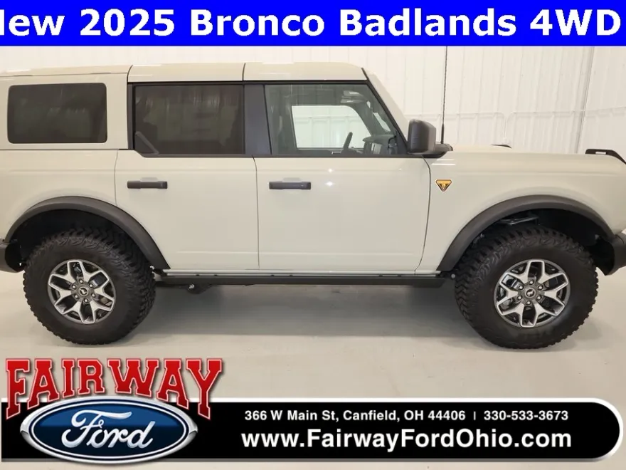 2025 Ford Bronco Badlands photo 1