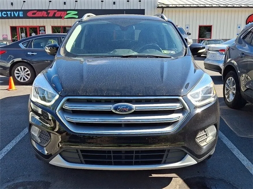 2017 Ford Escape Titanium photo 1