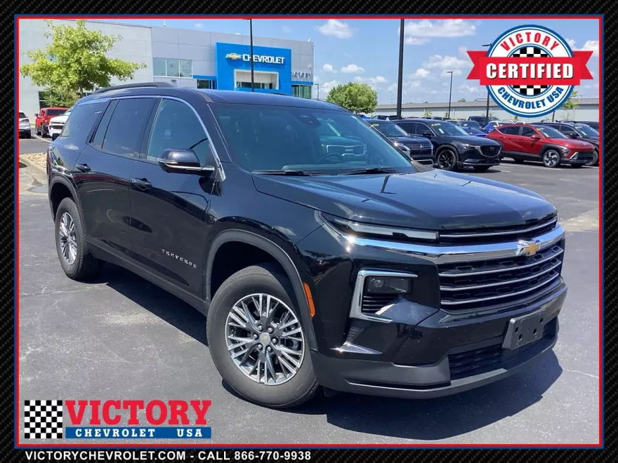 2024 Chevrolet Traverse photo 1