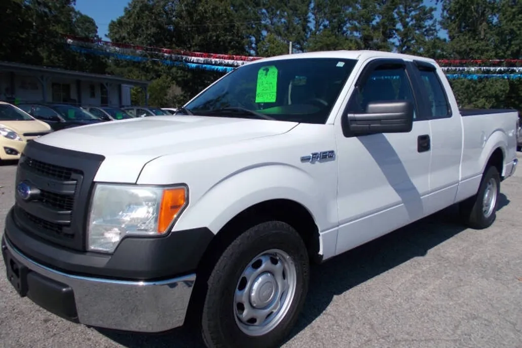 2013 Ford F-150 XL photo 1