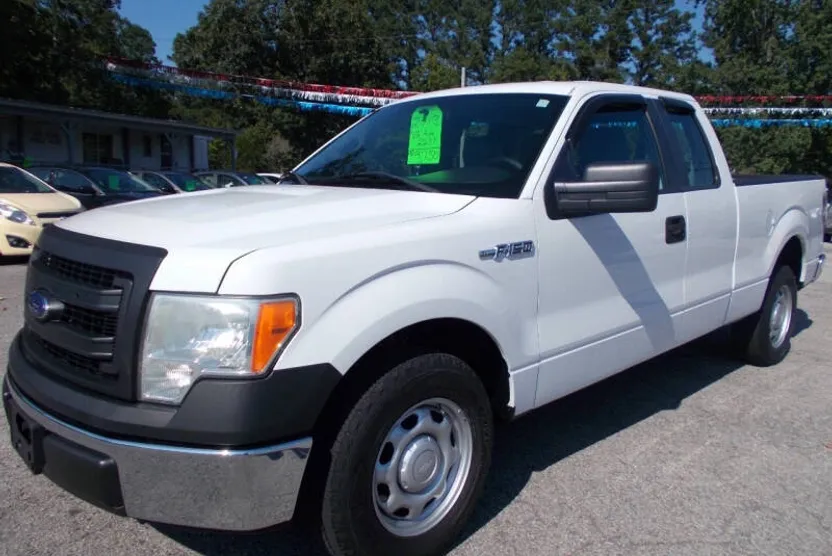 2013 Ford F-150 XL photo 1