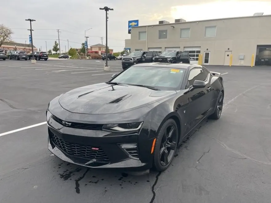 2017 Chevrolet Camaro 2SS photo 1