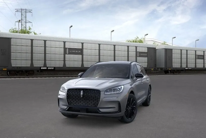 2025 Lincoln Corsair Grand Touring photo 1
