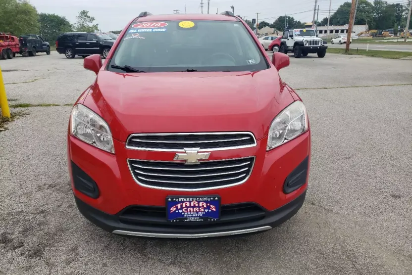 2016 Chevrolet Trax LT photo 1