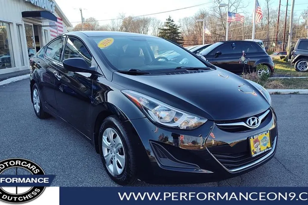2016 Hyundai Elantra SE photo 1