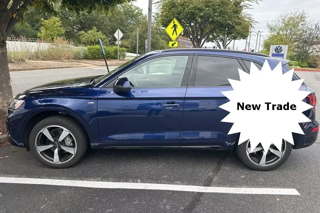 2022 Audi Q5 45 S line Premium Plus photo 1