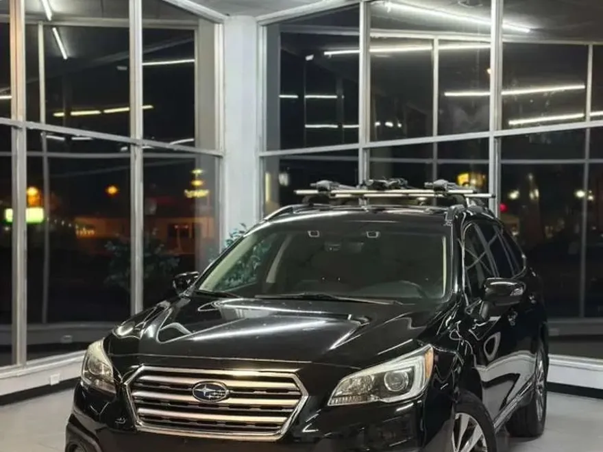 2017 Subaru Outback 2.5i Touring photo 1