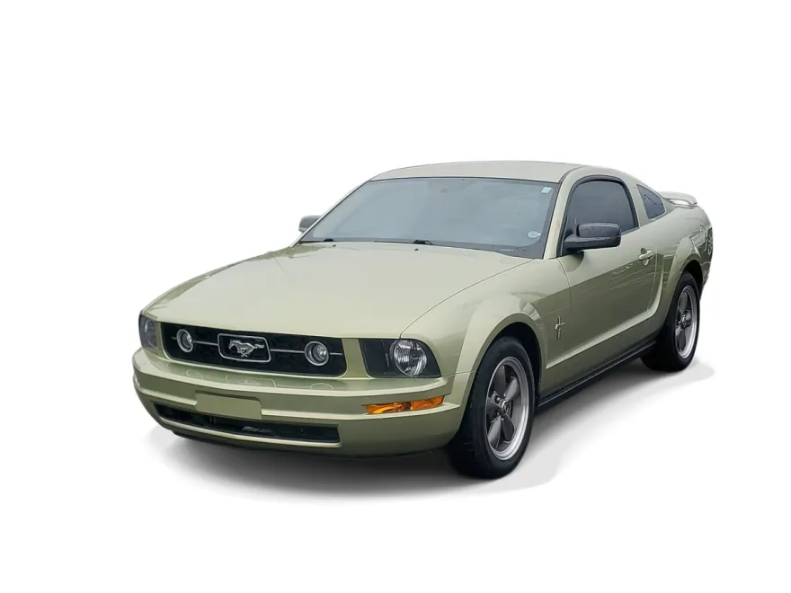 2006 Ford Mustang Deluxe photo 1