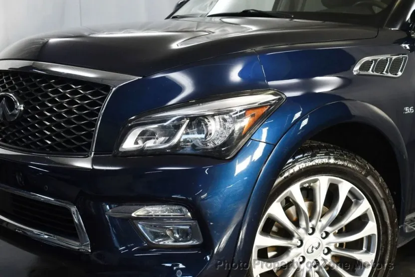 2016 Infiniti QX80 photo 1