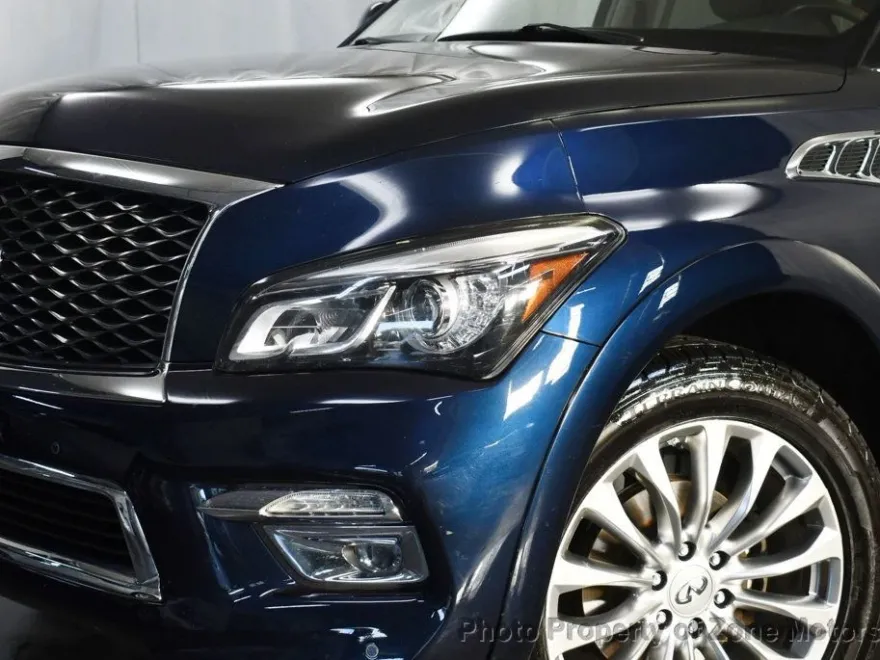 2016 Infiniti QX80 photo 1