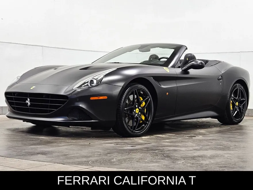 2016 Ferrari California T photo 1