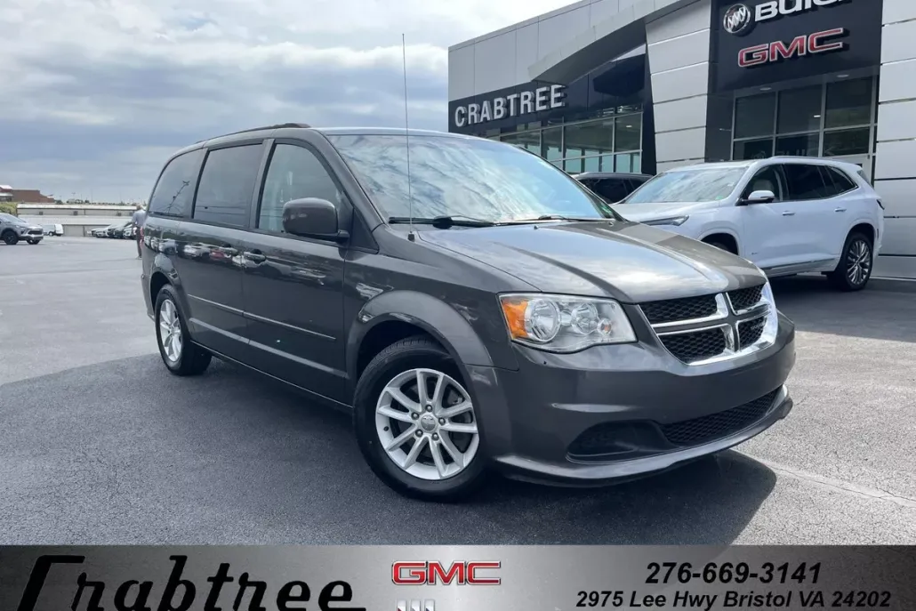 2015 Dodge Grand Caravan SXT photo 1