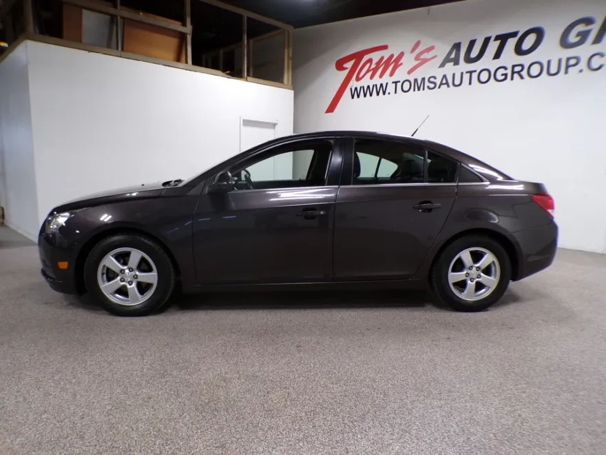 2014 Chevrolet Cruze photo 1