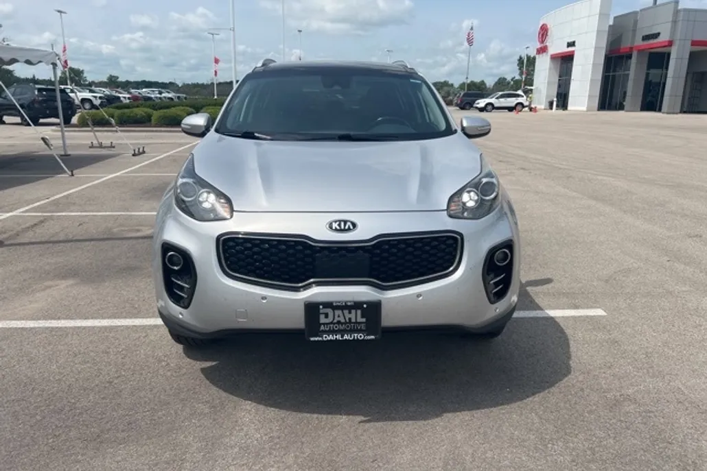 2017 Kia Sportage EX photo 1