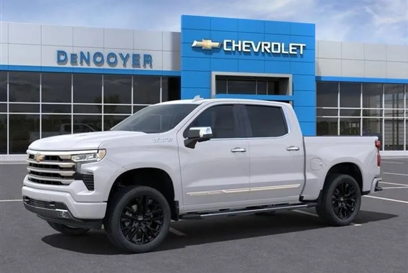 2025 Chevrolet Silverado 1500 High Country photo 1