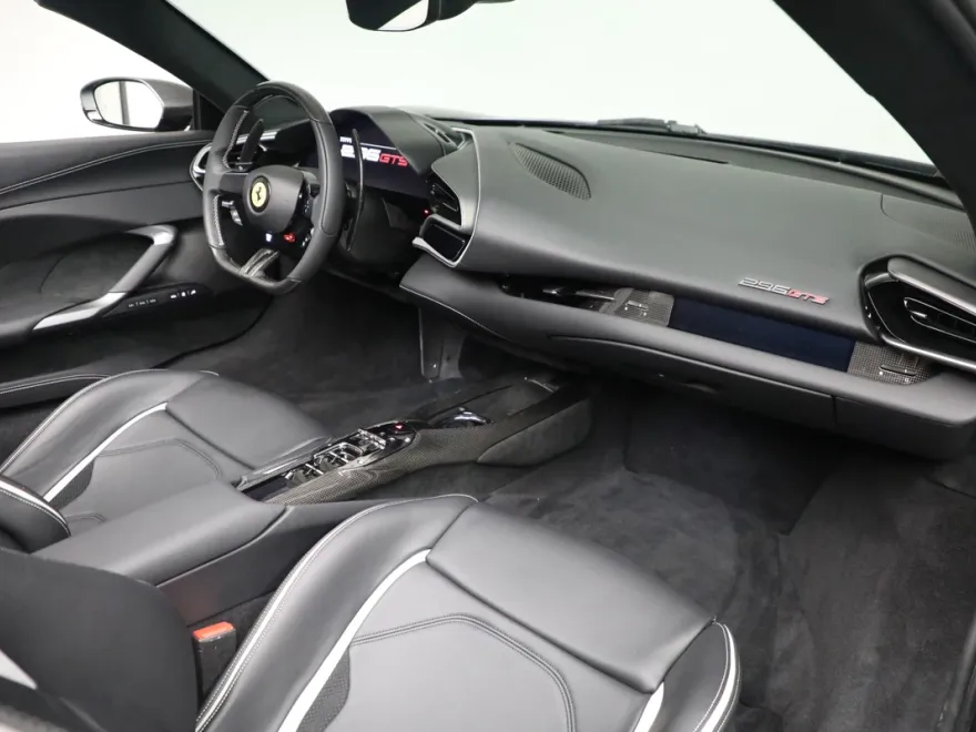 2024 Ferrari 296 GTS photo 20