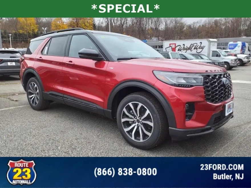 2025 Ford Explorer ST-Line photo 1