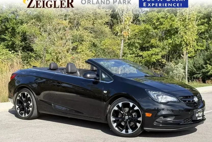 2019 Buick Cascada photo 1