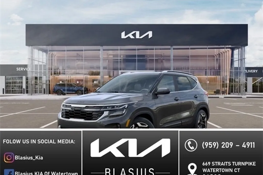 2025 Kia Seltos SX photo 1