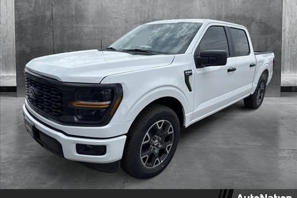 2025 Ford F-150 STX photo 1