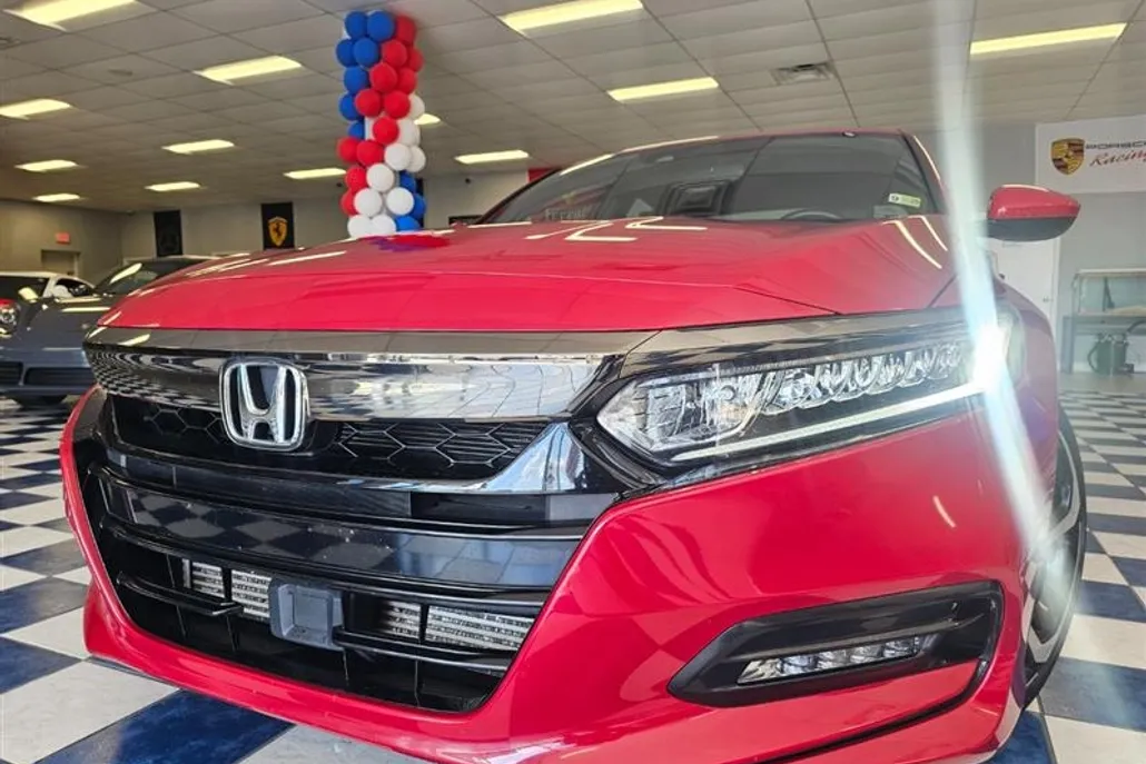 2023 Honda Accord Sport-L photo 1