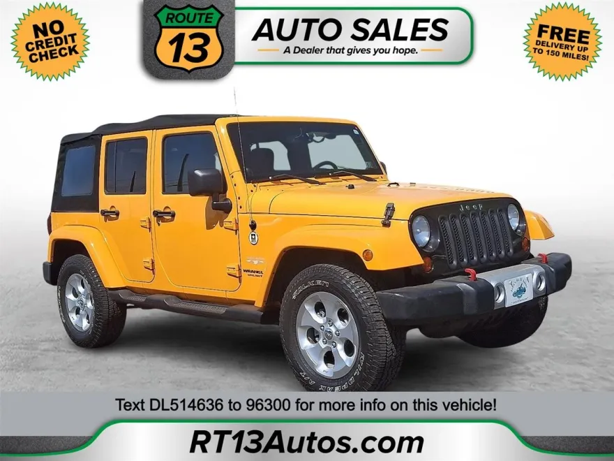 2013 Jeep Wrangler Unlimited Sahara photo 1