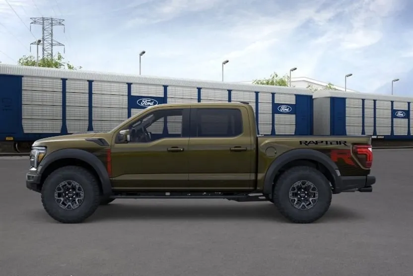 2025 Ford F-150 Raptor photo 1
