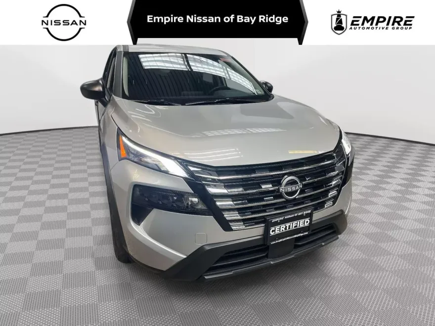 2025 Nissan Rogue S AWD photo 1