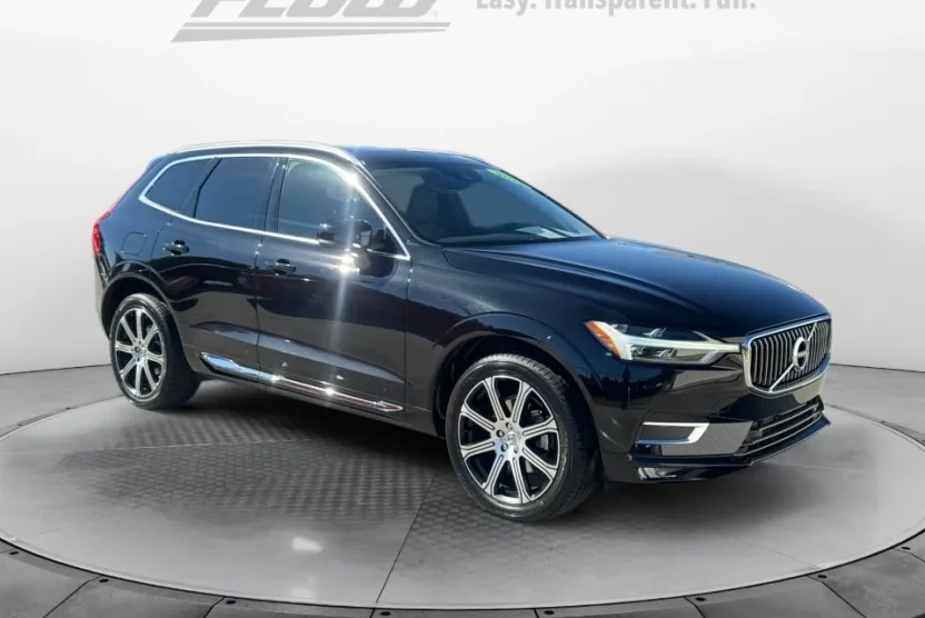 2021 Volvo XC60 T5 Inscription photo 1