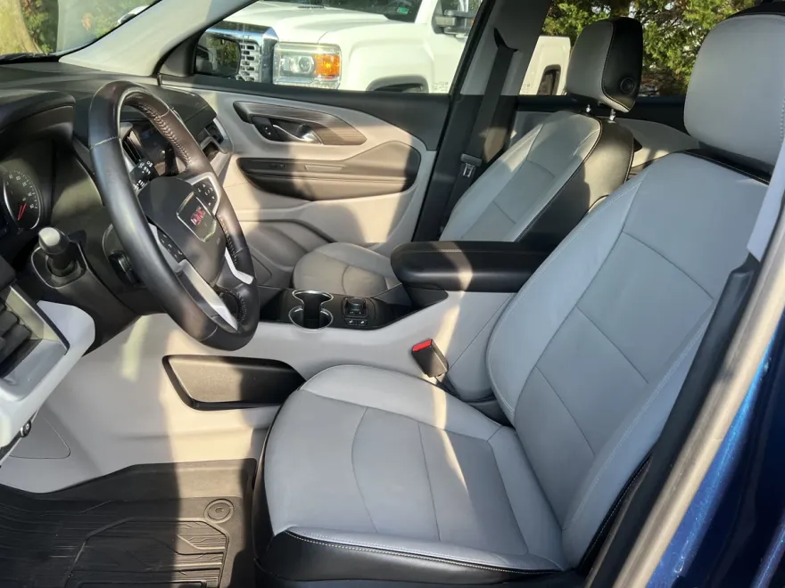 2021 Gmc Terrain SLT photo 1