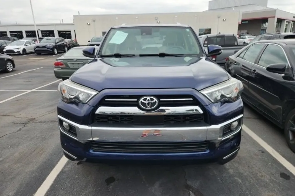 2020 Toyota 4Runner Limited photo 1
