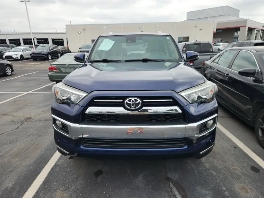 2020 Toyota 4Runner Limited photo 1