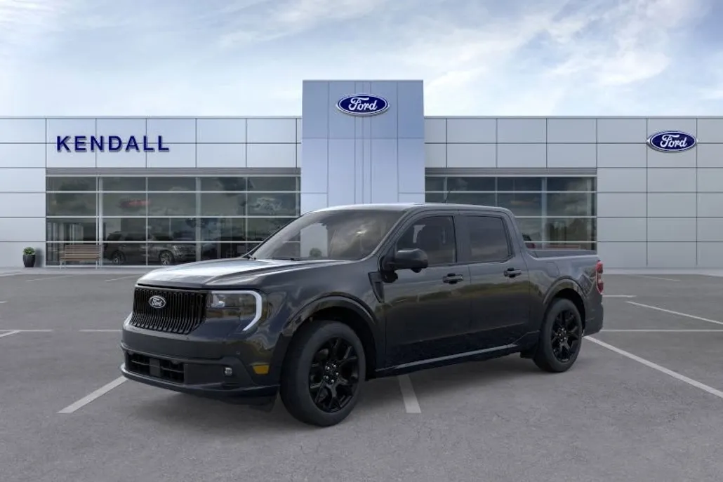 2025 Ford Maverick photo 1