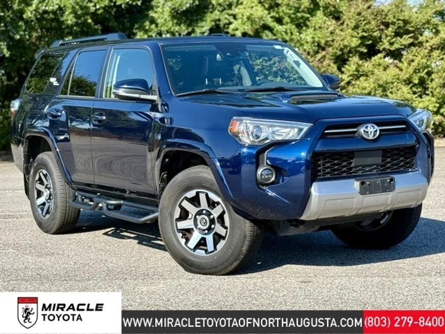 2024 Toyota 4Runner TRD Off-Road Premium photo 1
