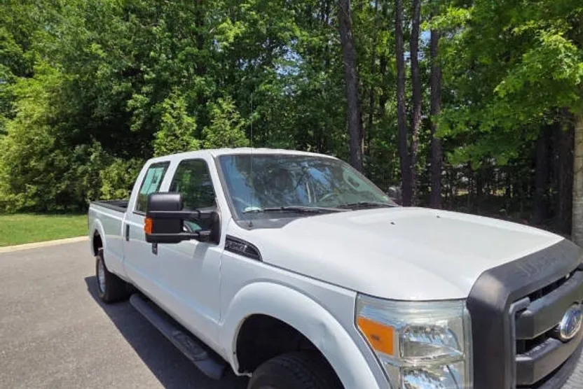 2015 Ford F-250 photo 1