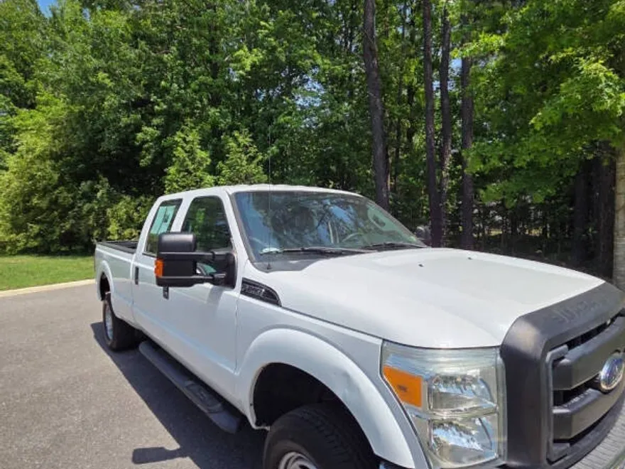 2015 Ford F-250 photo 1
