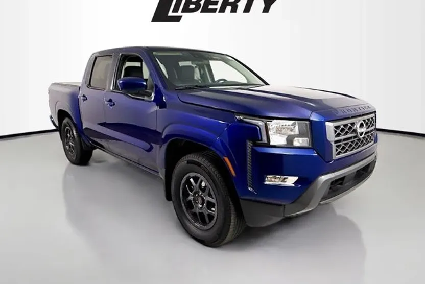 2023 Nissan Frontier SV photo 1