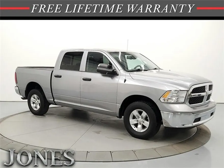 2023 Ram 1500 Classic SLT photo 1