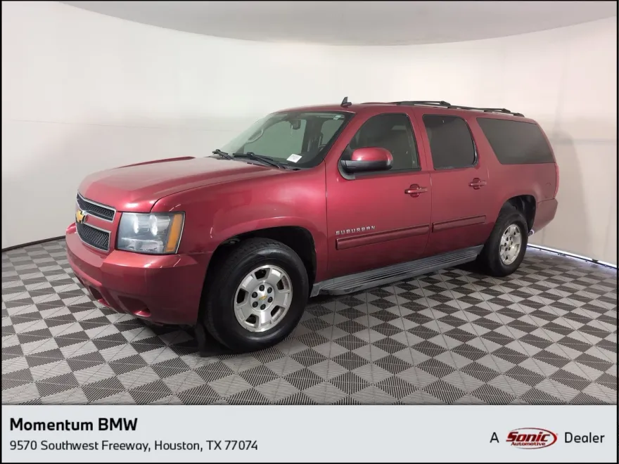 2012 Chevrolet Suburban 1500 LS photo 1