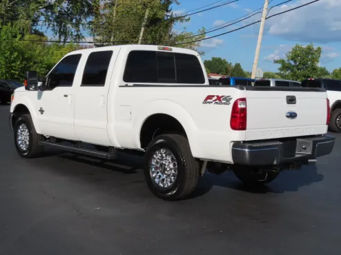 2016 Ford F-350 Lariat photo 4