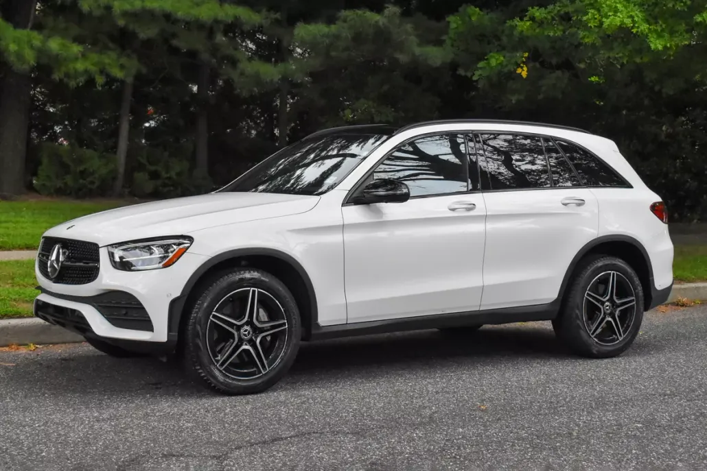 2022 Mercedes Benz GLC 300 photo 1