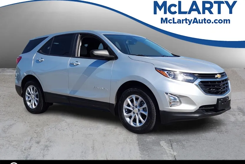2020 Chevrolet Equinox LS photo 1