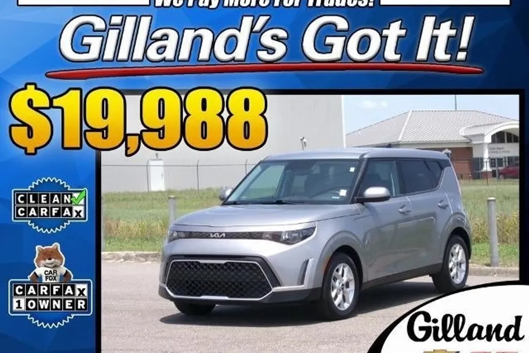 2023 Kia Soul LX photo 1